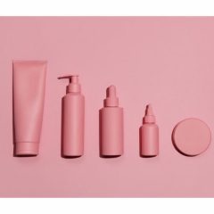 Free Beauty Samples from woman&home